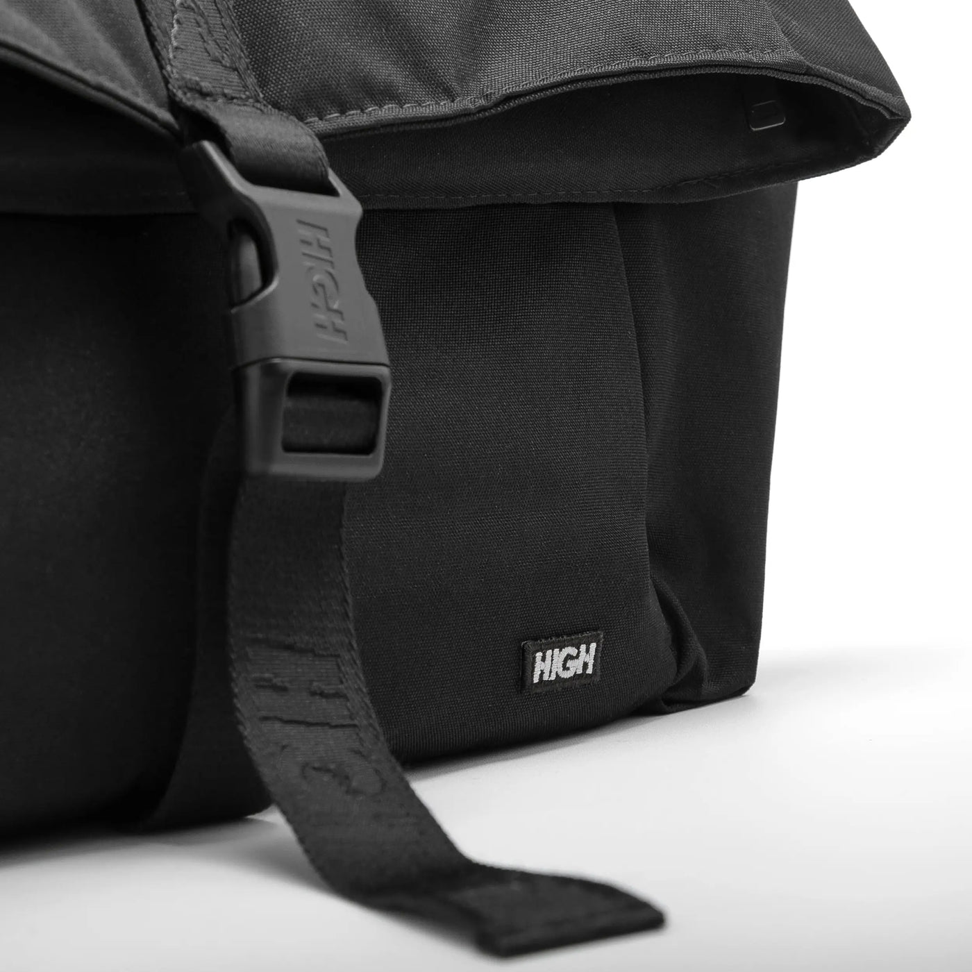 Bag Logo Line Black