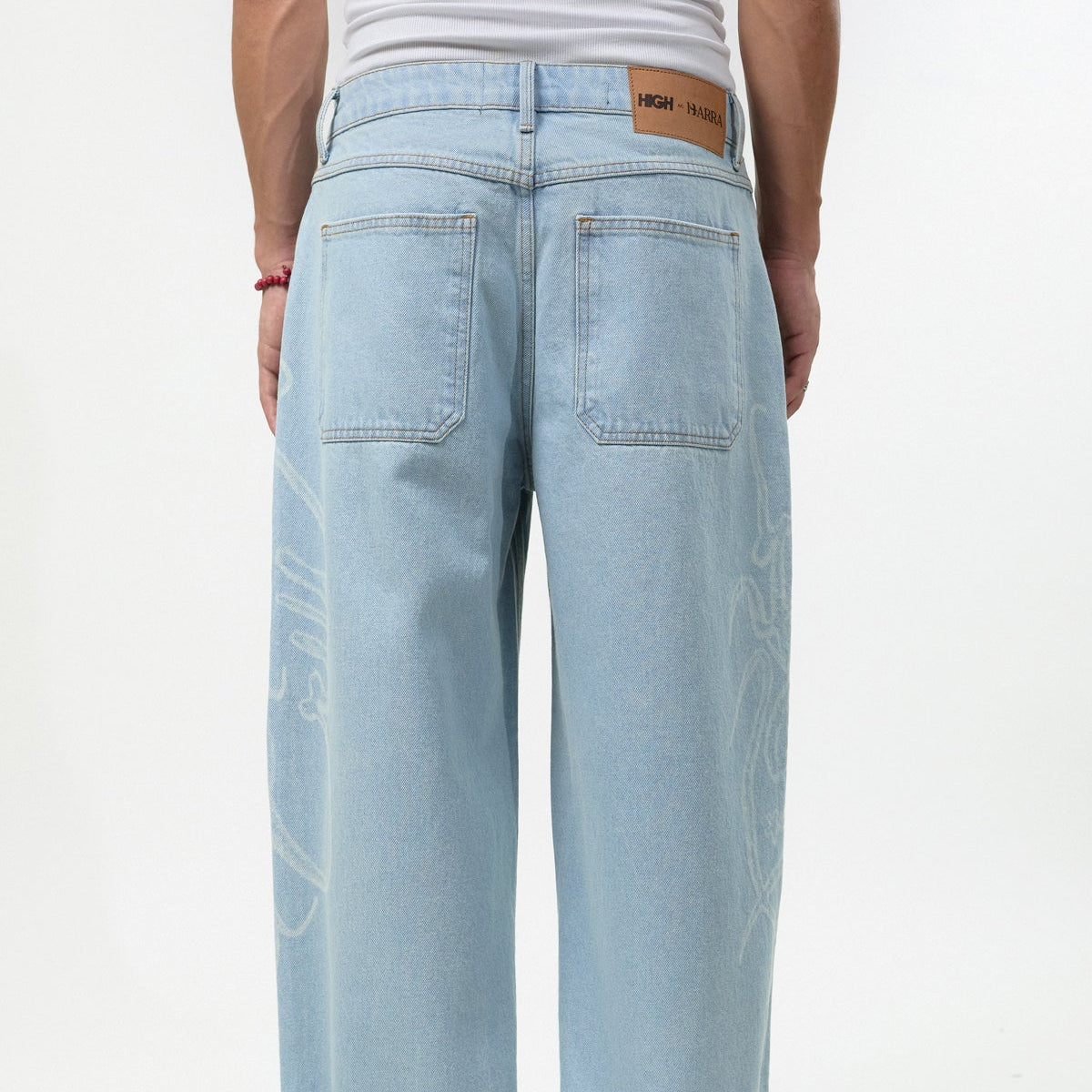 Calça Jeans "Assinatura" Azul - HIGH a/c BARRA