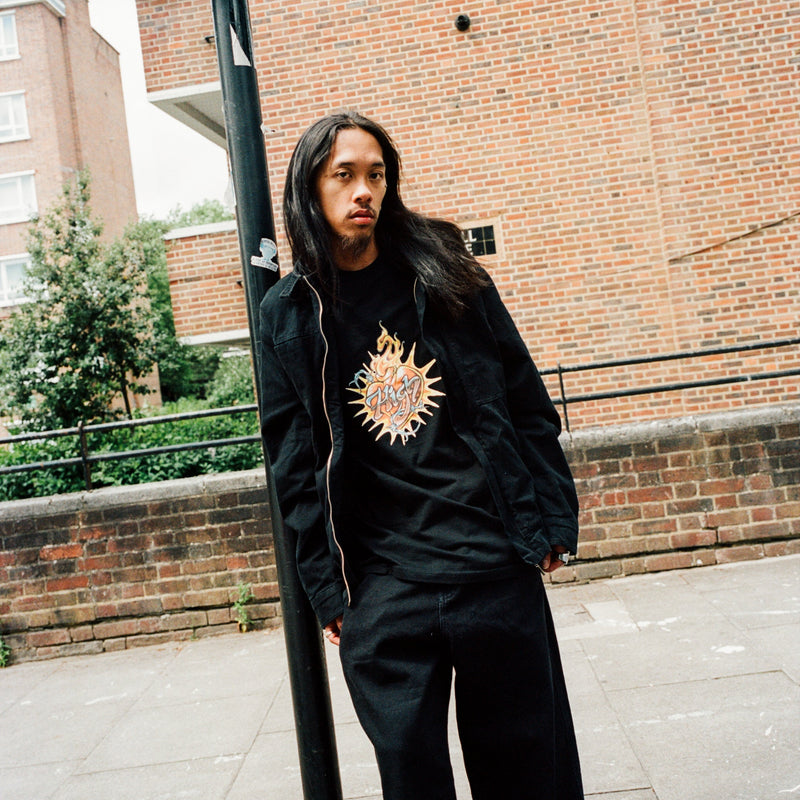 Tee Sacred Black