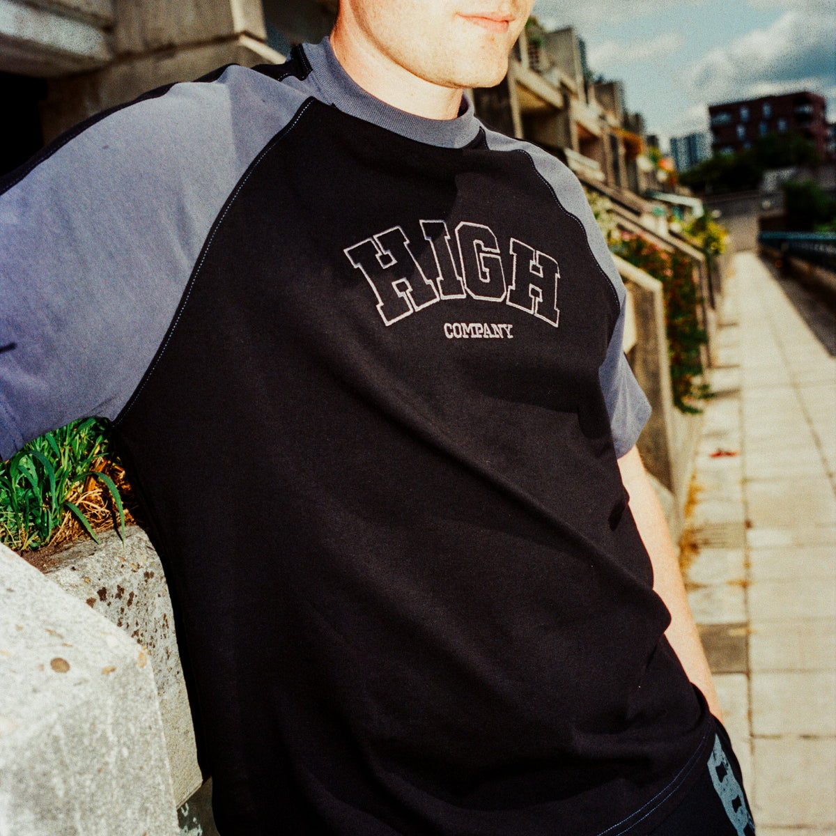 College Tee Black