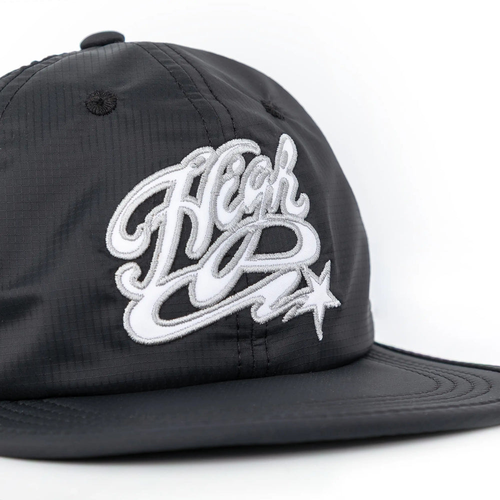 Mesh 6 Panel Black