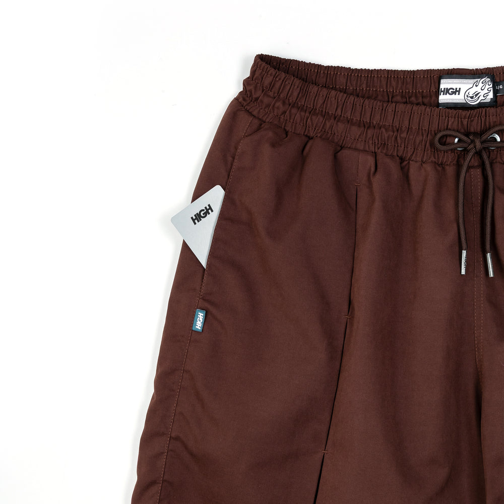 Pleated Mesh Shorts Brown