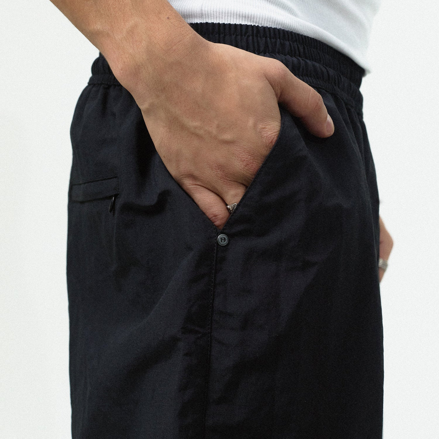 Shorts "HIGH a/c BARRA" Preto