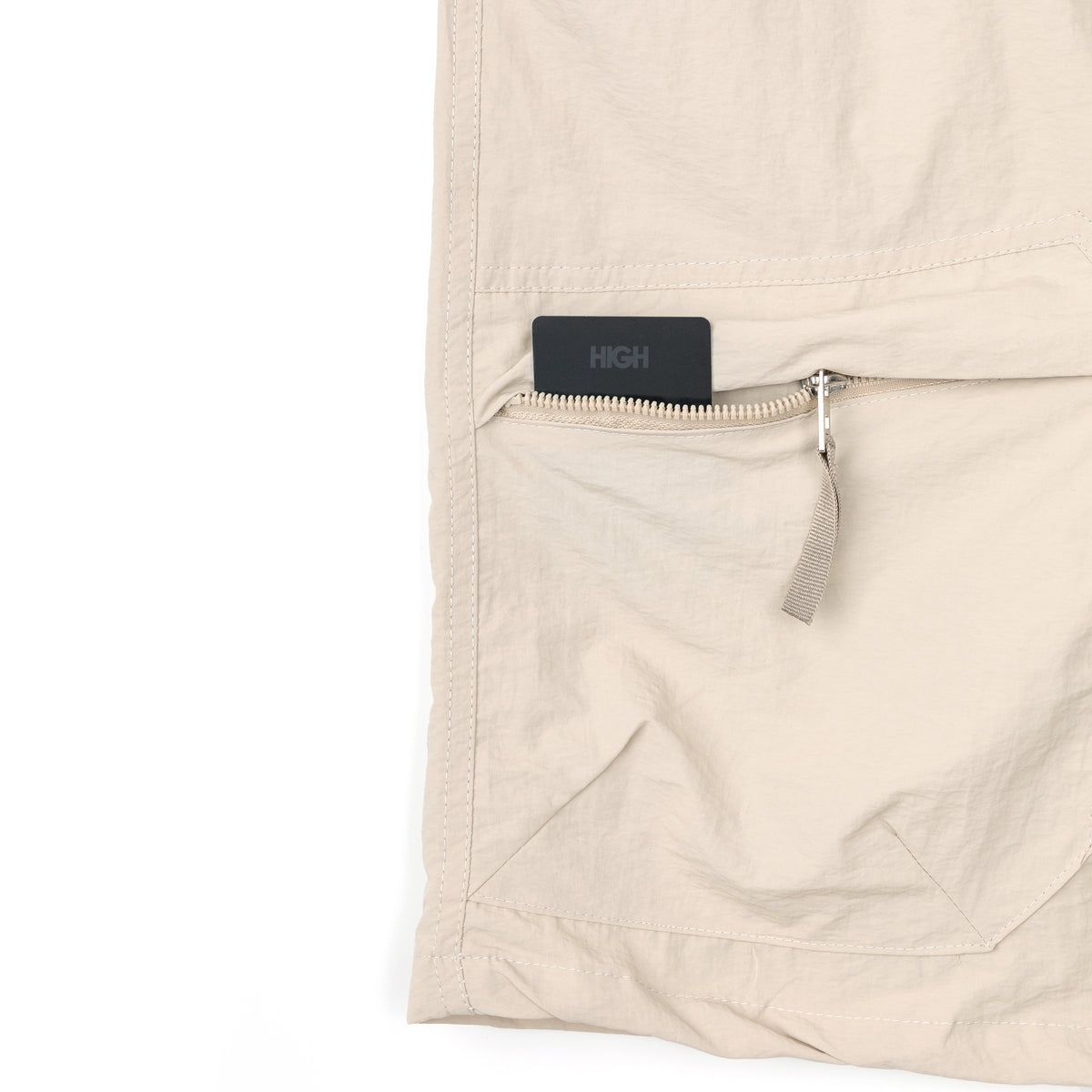 Shorts Alta Companhia Bege