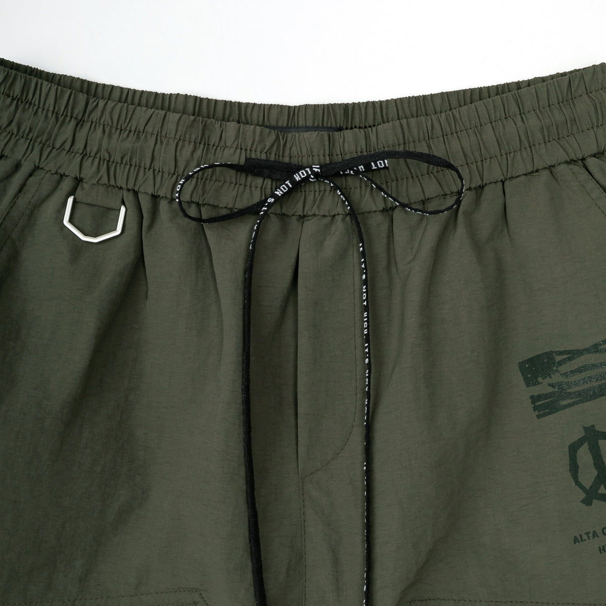 Shorts Alta Companhia Verde
