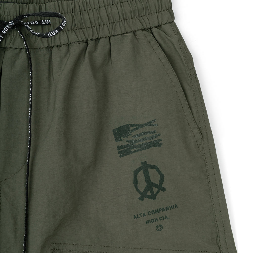 Shorts Alta Companhia Verde