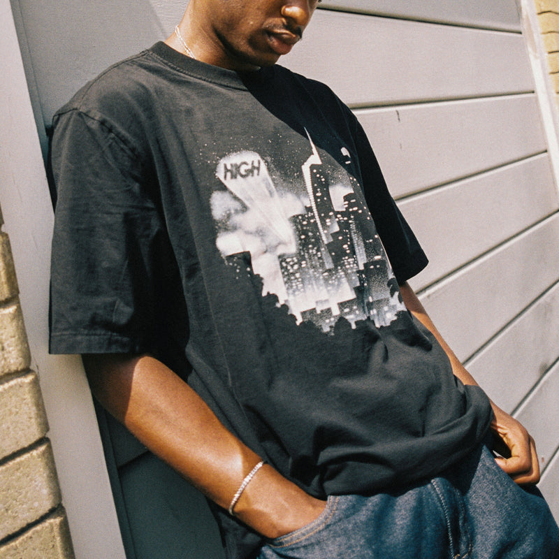 Tee Spotlight Black