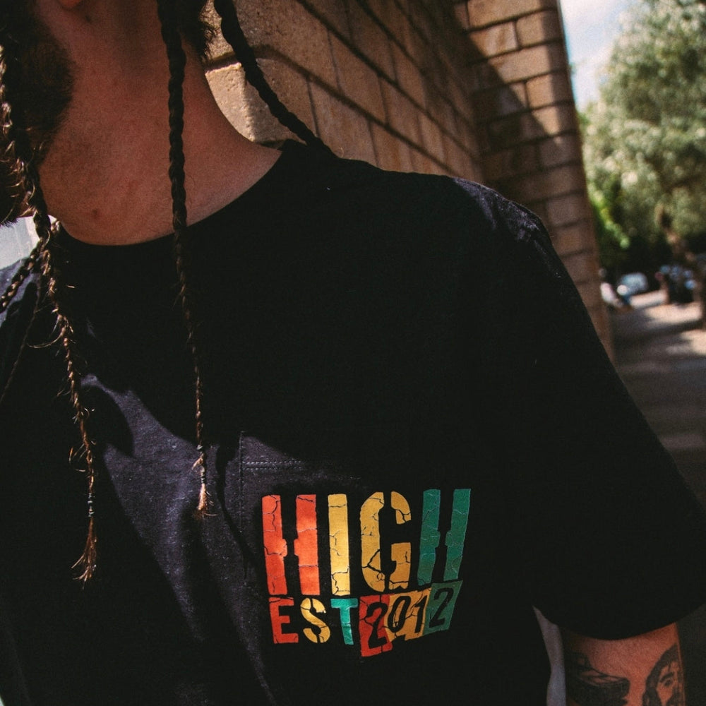 Tee Est12 Black
