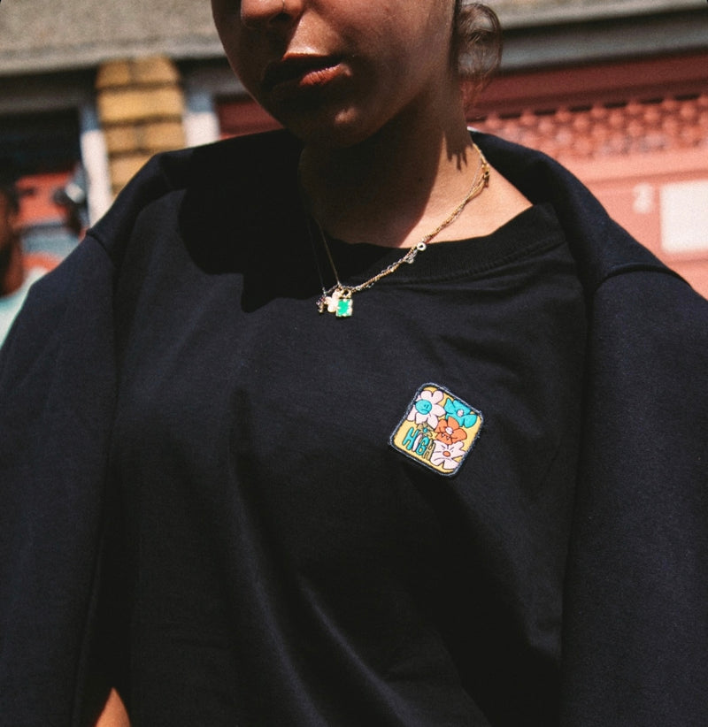 Bloom Tee Black