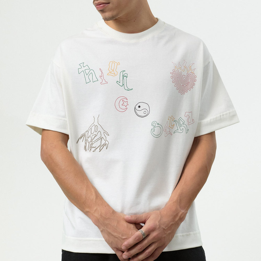 Camiseta "Iconografia" Off White - HIGH a/c BARRA