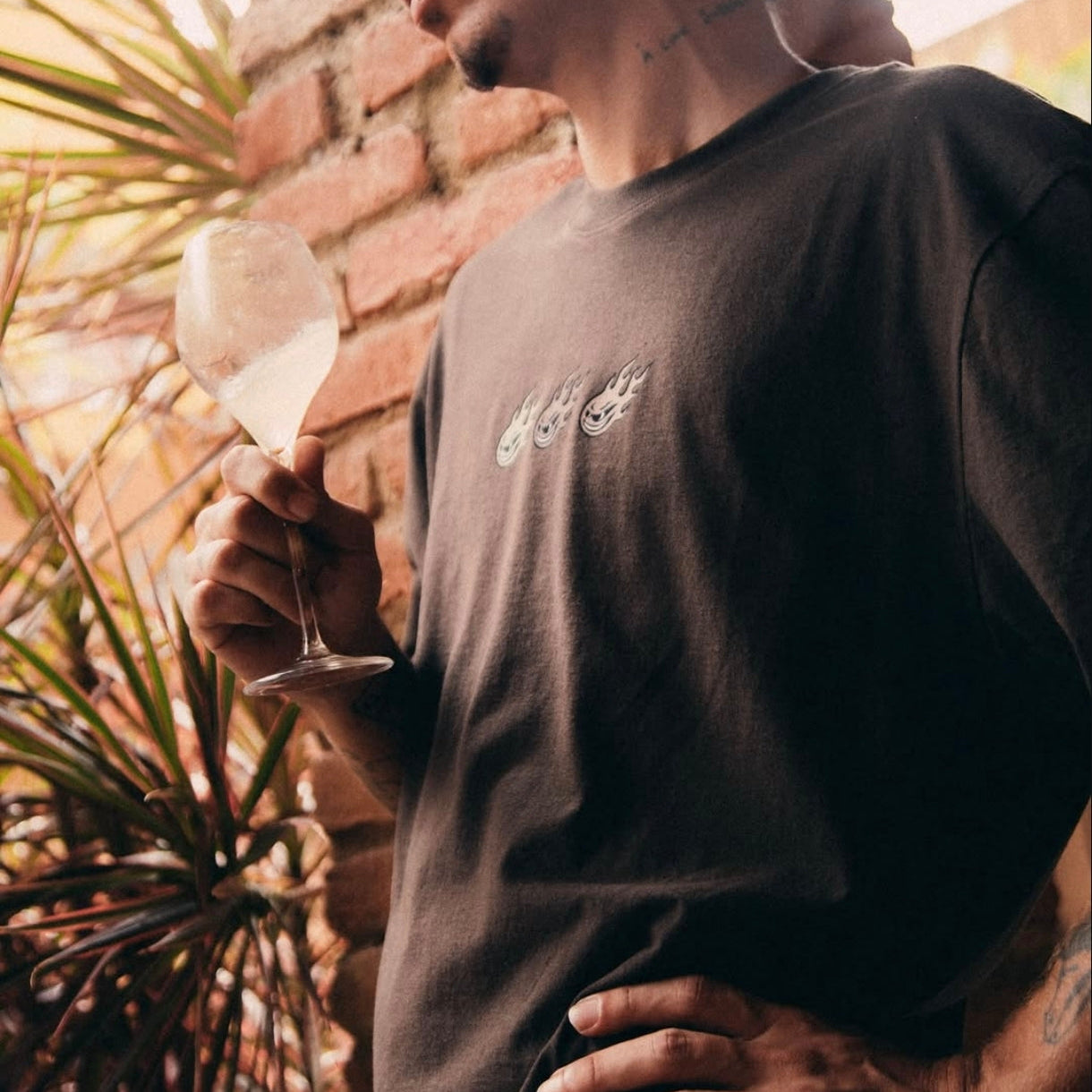 Tee "Before The Noise" Brown