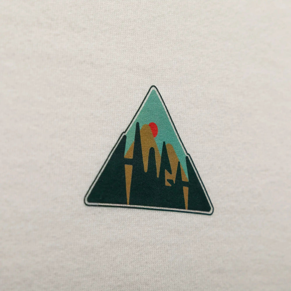 Tee Mountain White