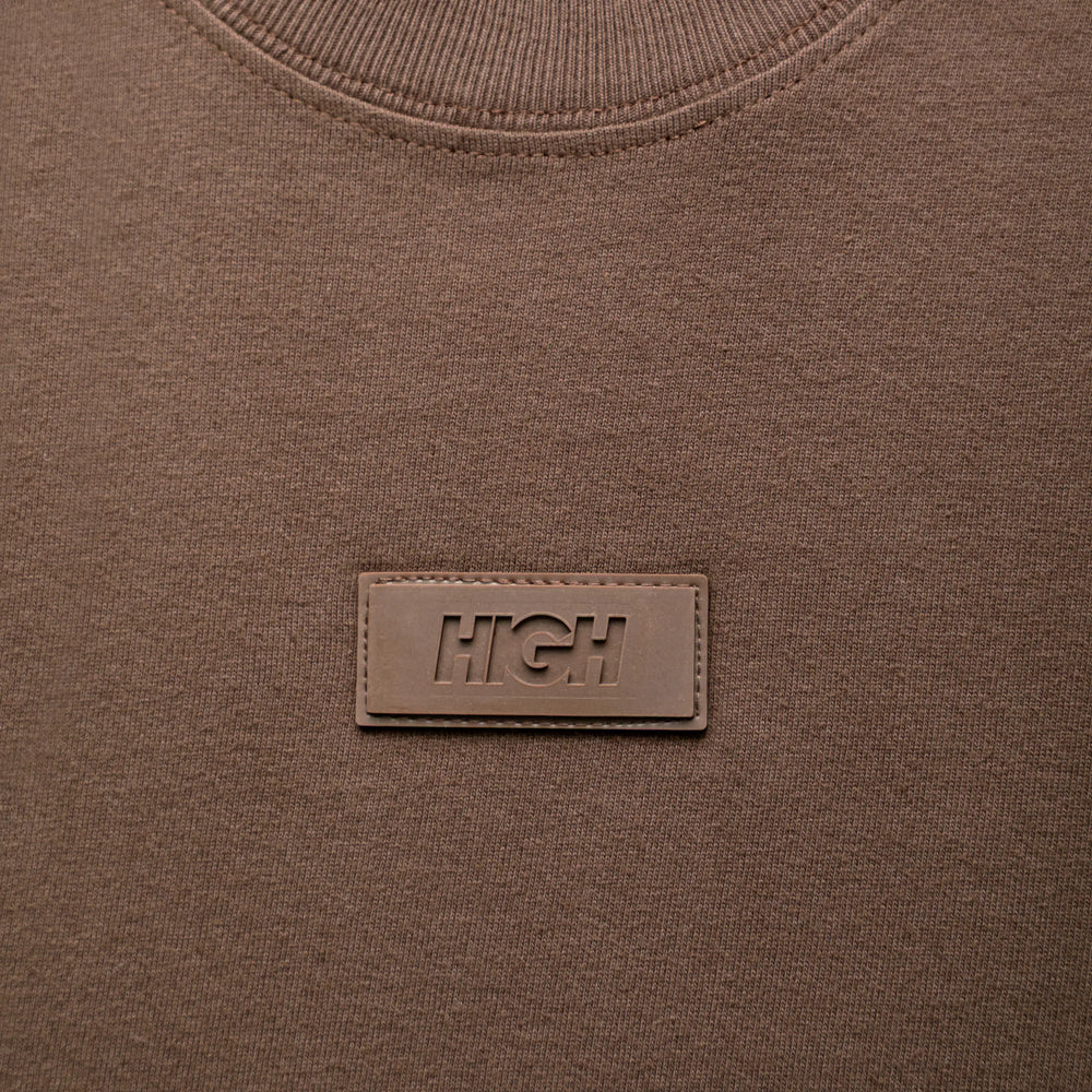 Tee Patch Embossed Brown