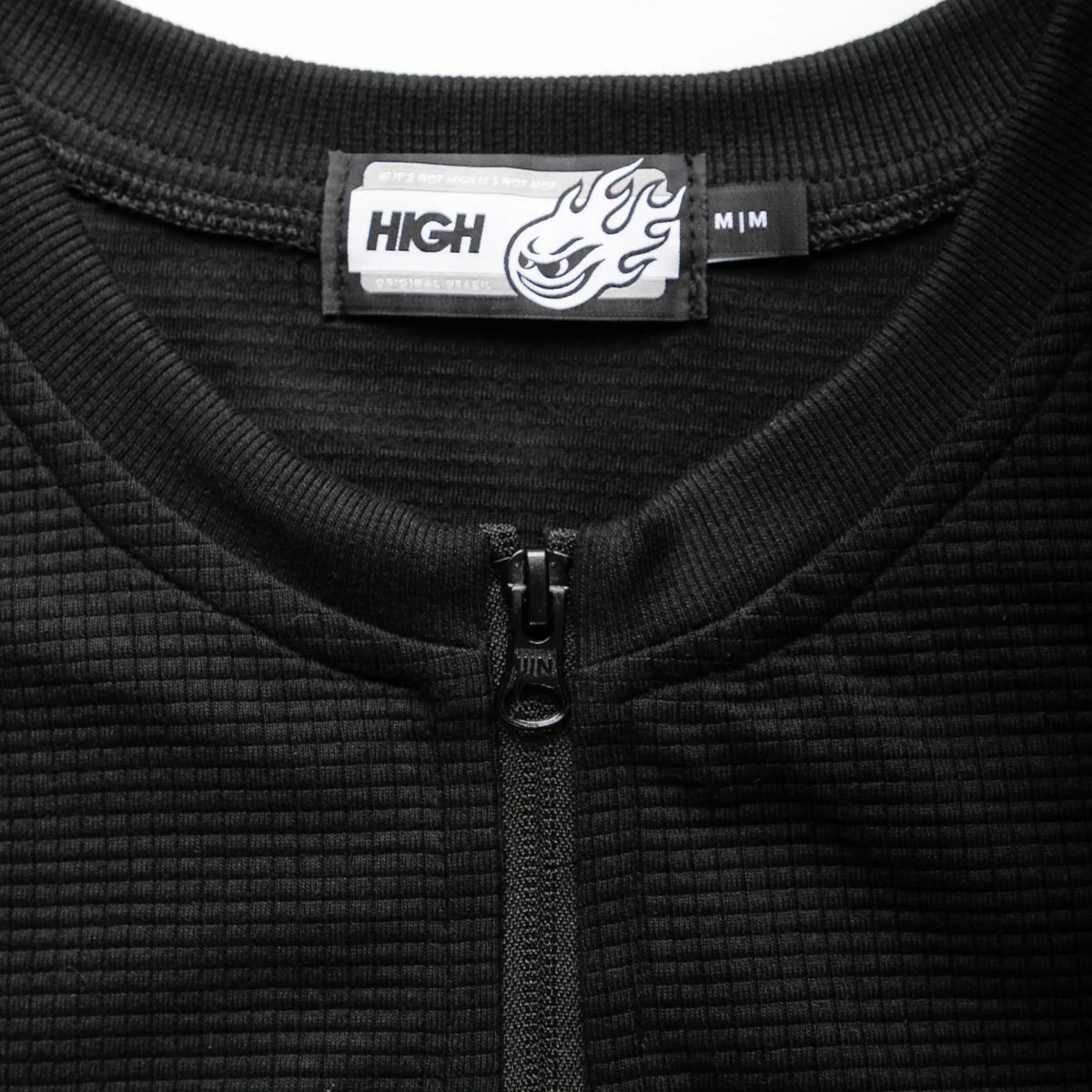 Zipped Cropped Downtown Black